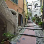 Mini In Liguria