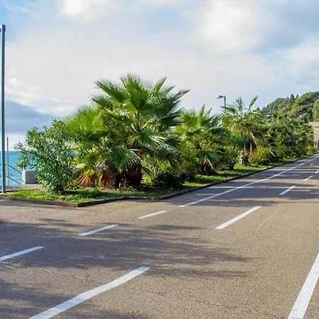 Mini In Liguria 아파트